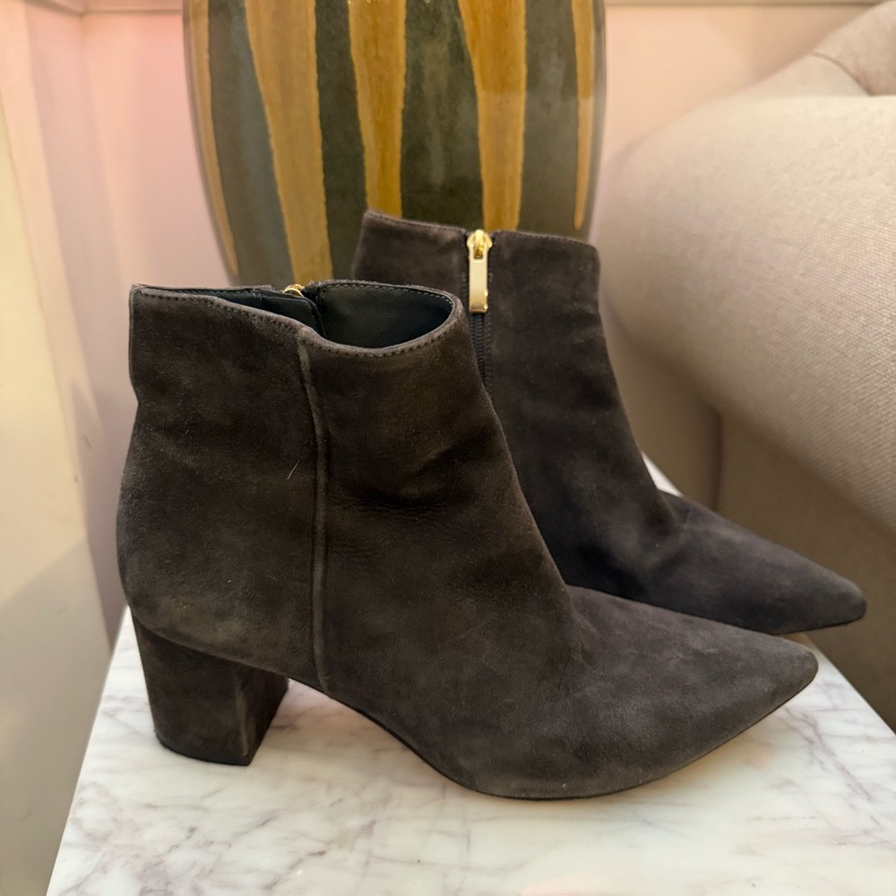 L’AGENCE Suede grey Ankle Boots
